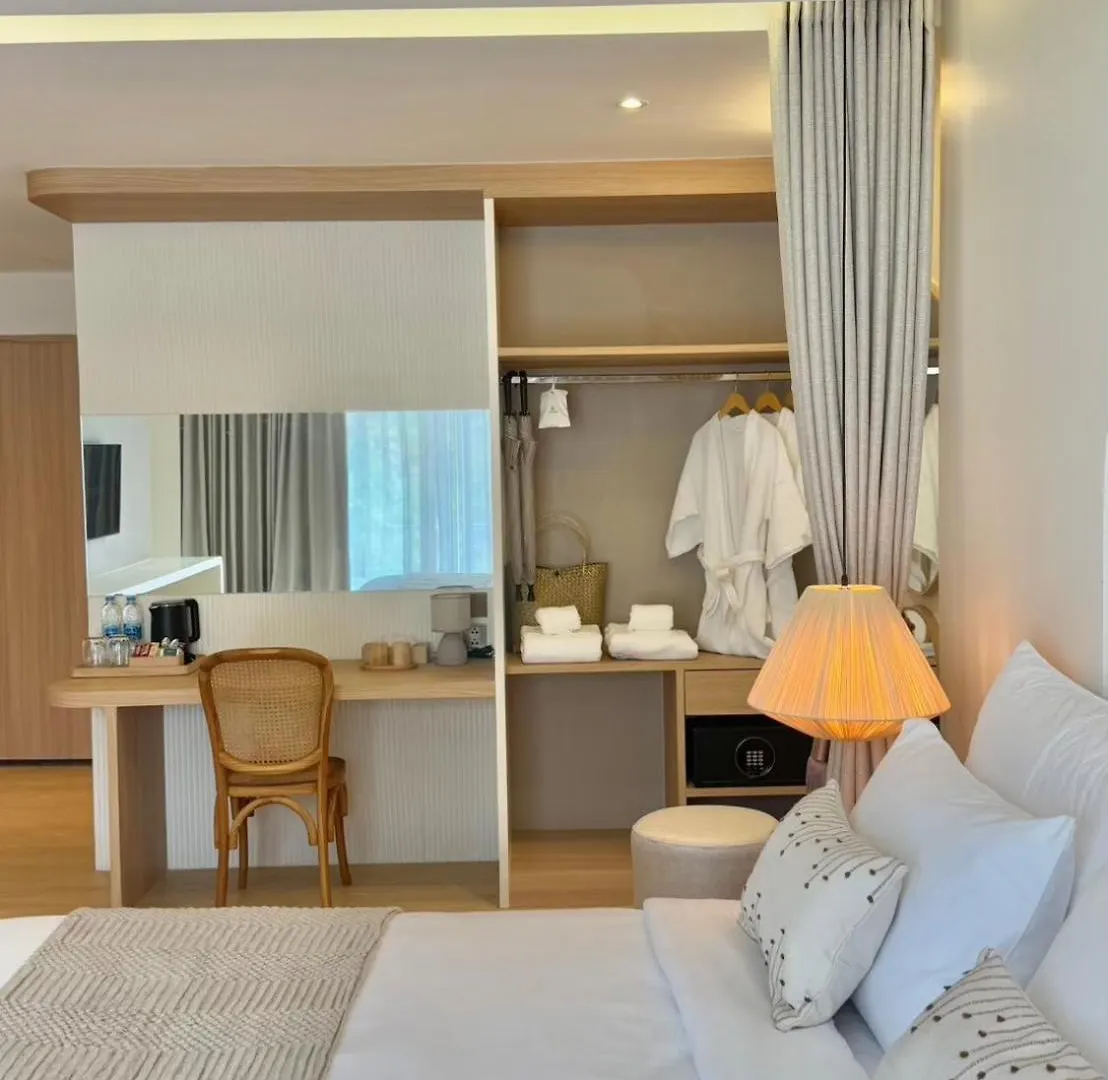 Ton Sai Tropical Phi Phi Island Hotel  Phi Phi Don